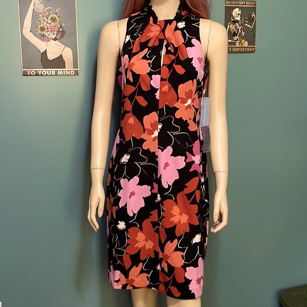 NWT London Times Vera